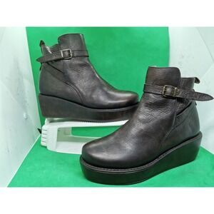 Cordani Calzature Brown Leather Platform Ankle Boots Womens Size US 7/ 38 Buckle